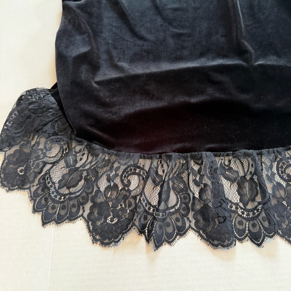 Adrianna Papell Velvet & Lace Trim Classy Tee - Picture 10 of 16